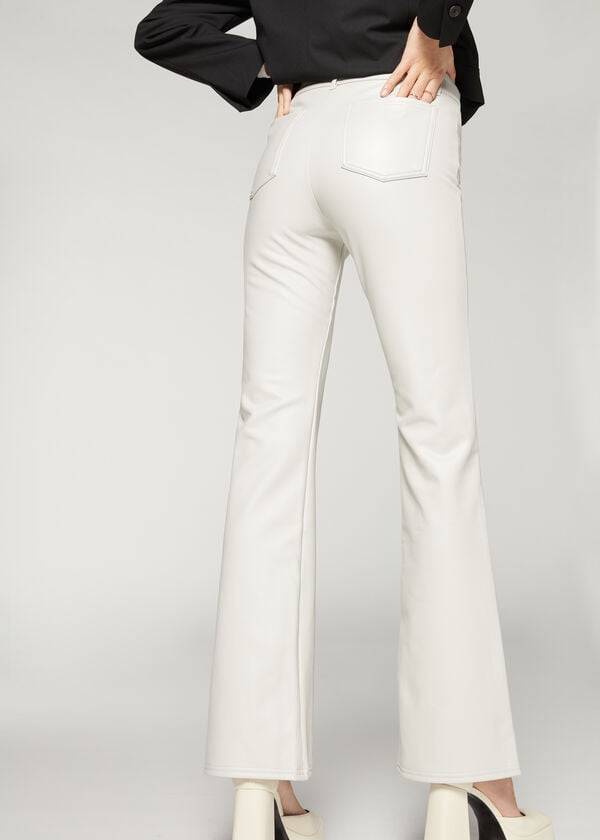 Pantalones Calzedonia Zip and Button Coated Thermal Flared Mujer Blancas | CO1447ZG